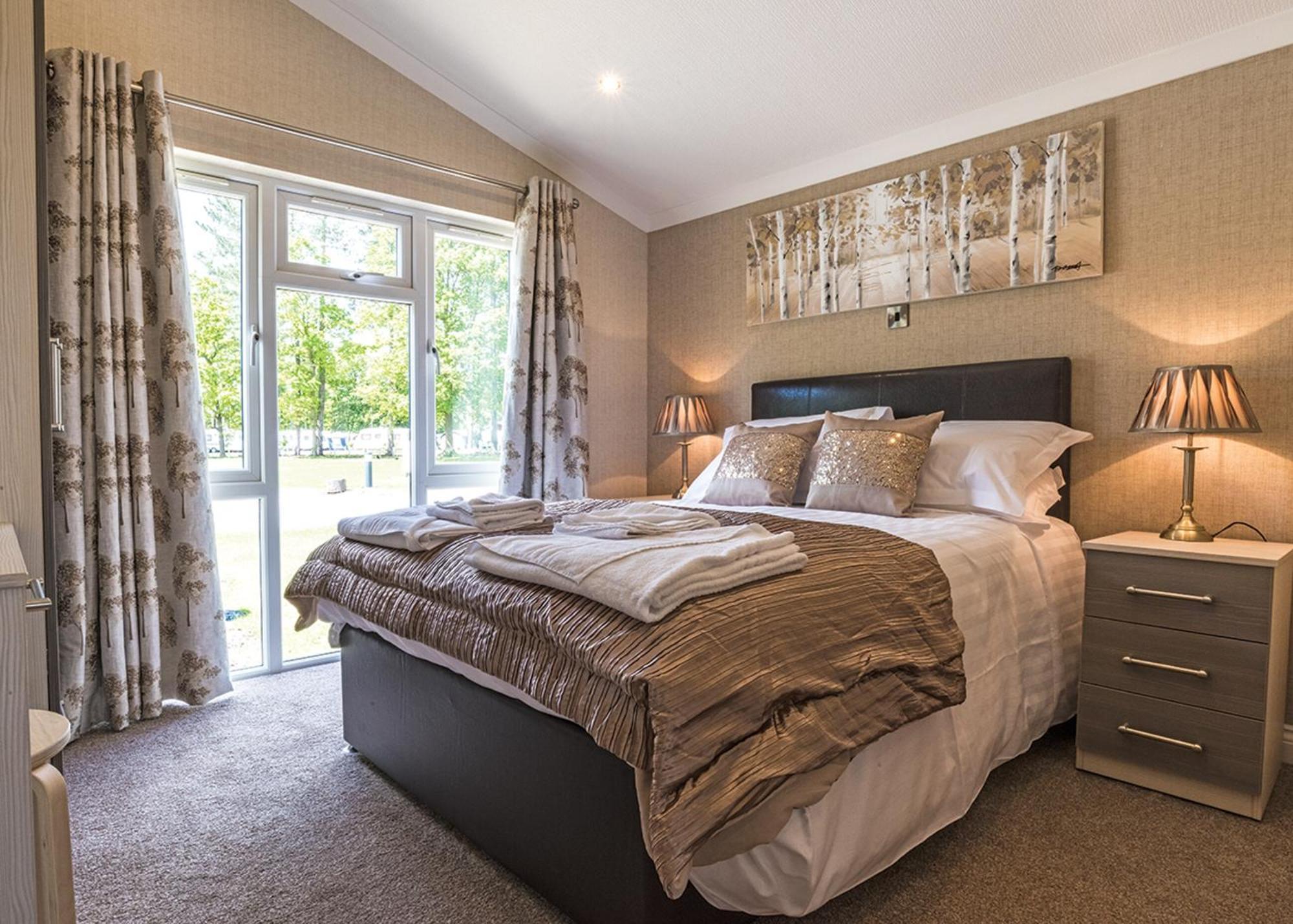 Woodhall Country Park Lodges วูดฮอลล์สปา ภายนอก รูปภาพ