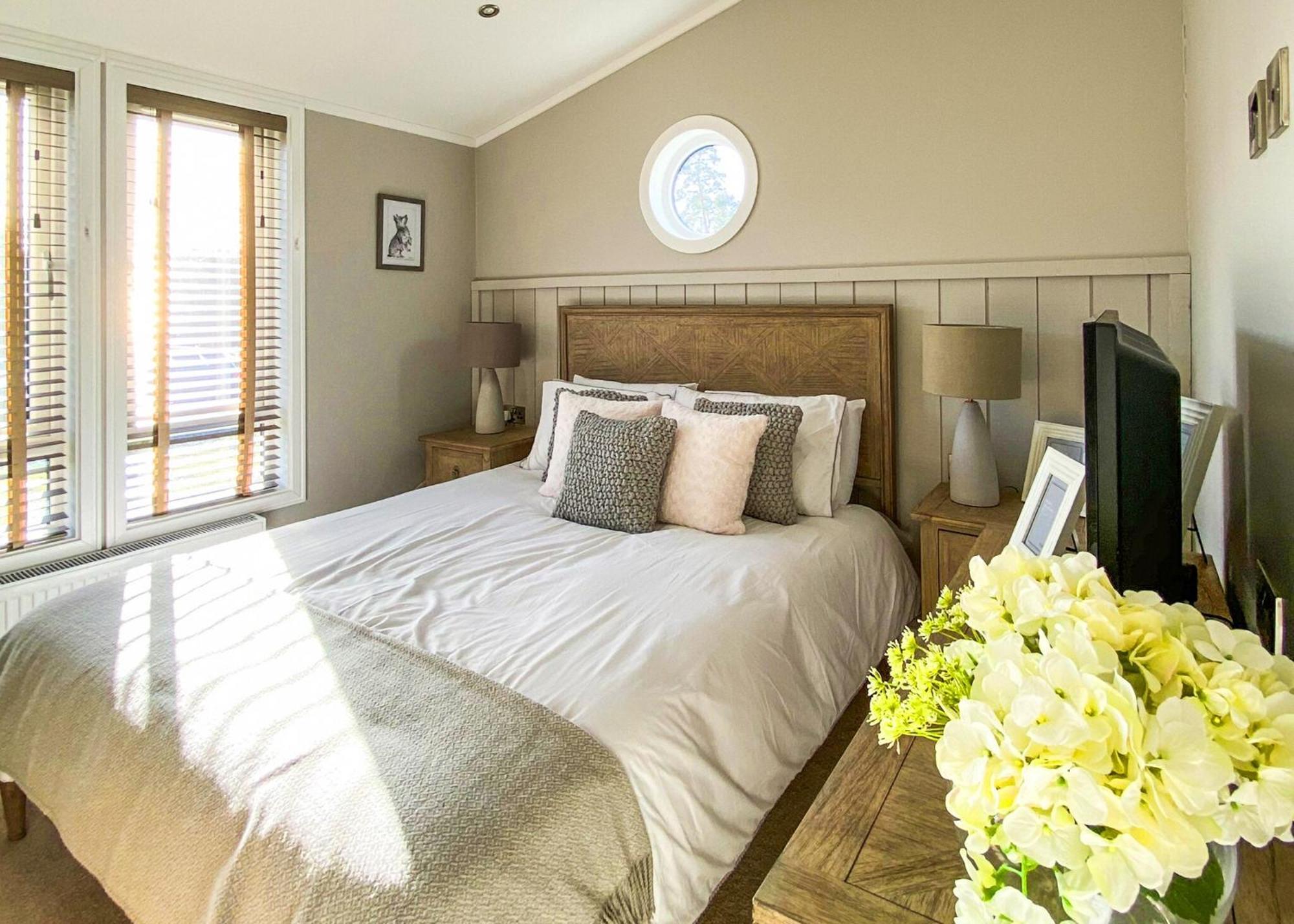 Woodhall Country Park Lodges วูดฮอลล์สปา ภายนอก รูปภาพ